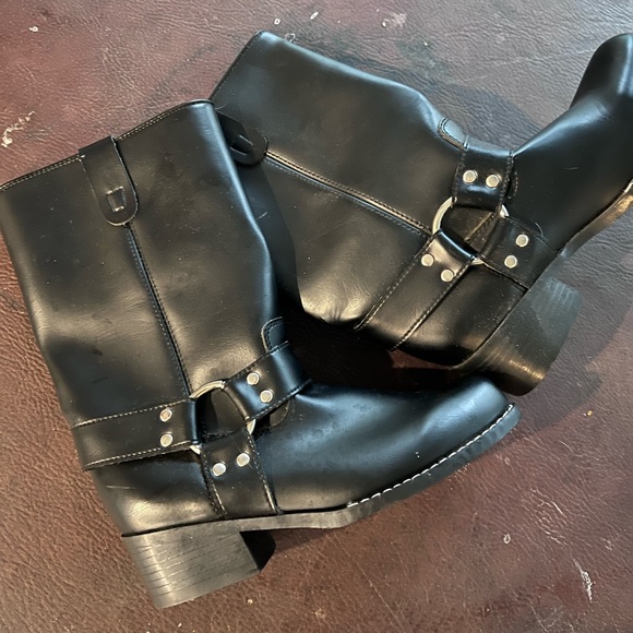 Ramrods heeled biker boots size 8 - Picture 3 of 7